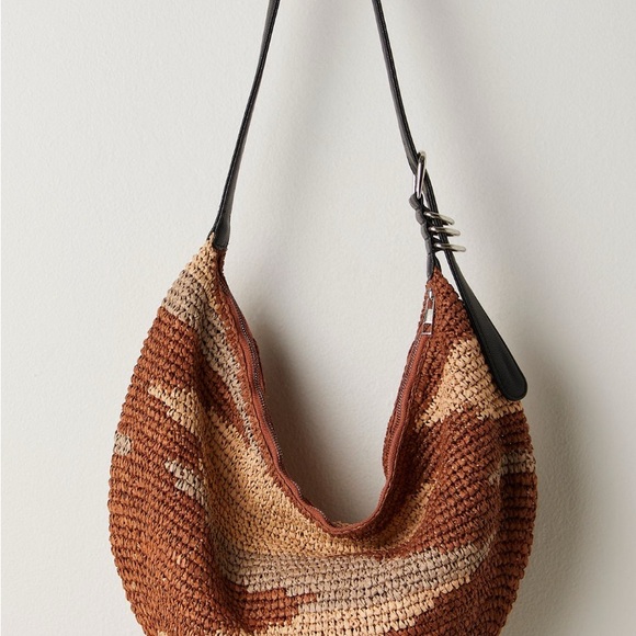 Free People Santorini Straw Tote bag
Current online NWT refer to photos - Picture 6 of 13